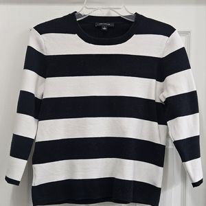 Ann Taylor 3/4 sleeve sweater